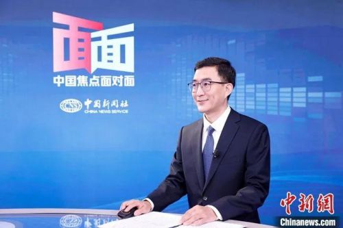 中國國家發(fā)展和改革委員會(huì)體改司副司長蔣毅日前在北京接受中新社“中國焦點(diǎn)面對(duì)面”專訪。中新社記者 蔣啟明 攝